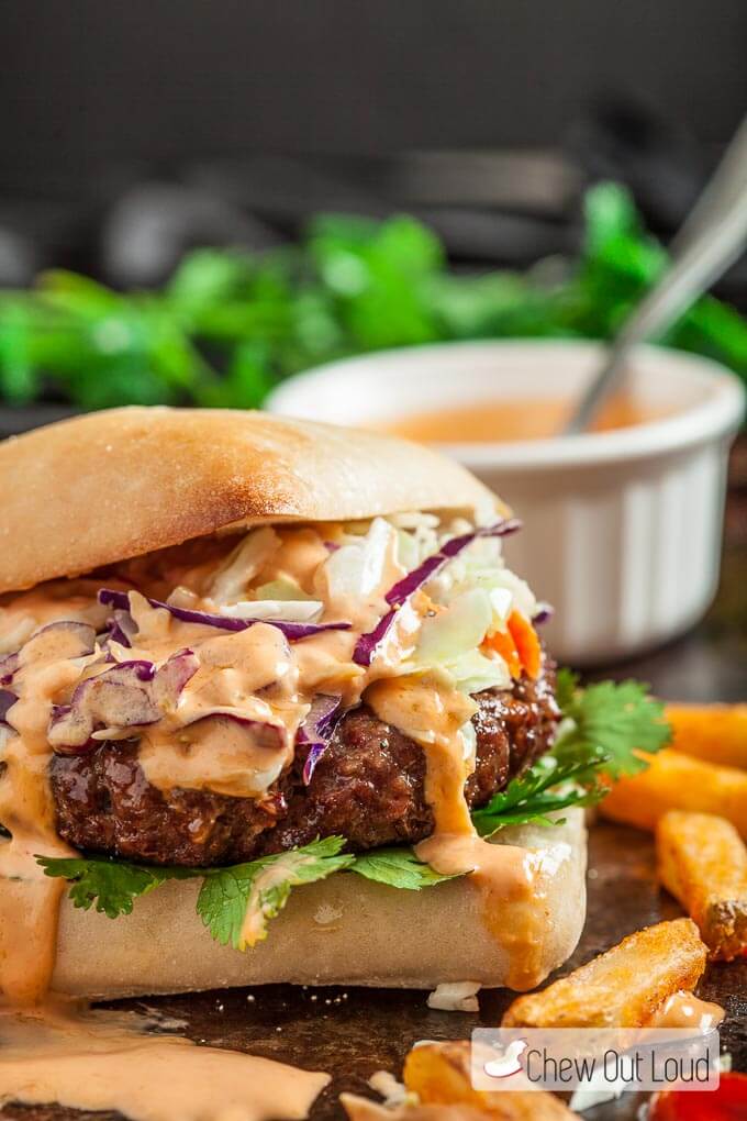 Asian-Burger-with-Sriracha-Mao