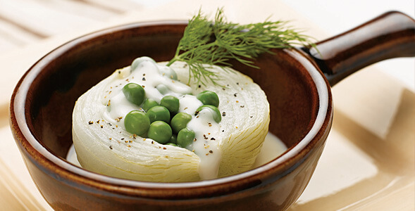 Creamed Peas in Onions on the Half Shell National Onion Association