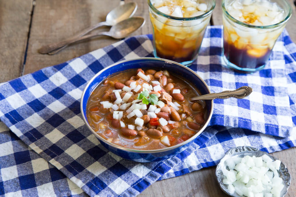 Slow Cooker Chili from the National Onion Association